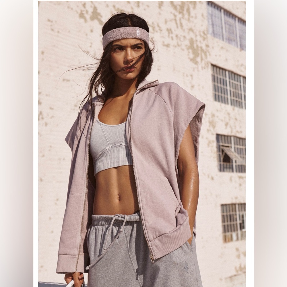 FP Good Vibes Zip Up